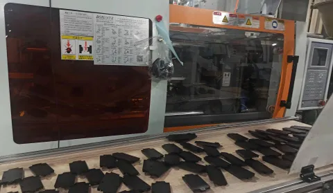 Thermoformen vs. Spritzgießen: Auswahl der richtigen Lösung für kundenspezifische Kunststoffprojekte